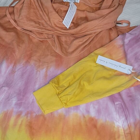 YFB Parker Tie-Dye 2-piece Hoodie & Short Set - Picture 11 of 16